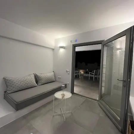 Aparthotel Alexander 4*