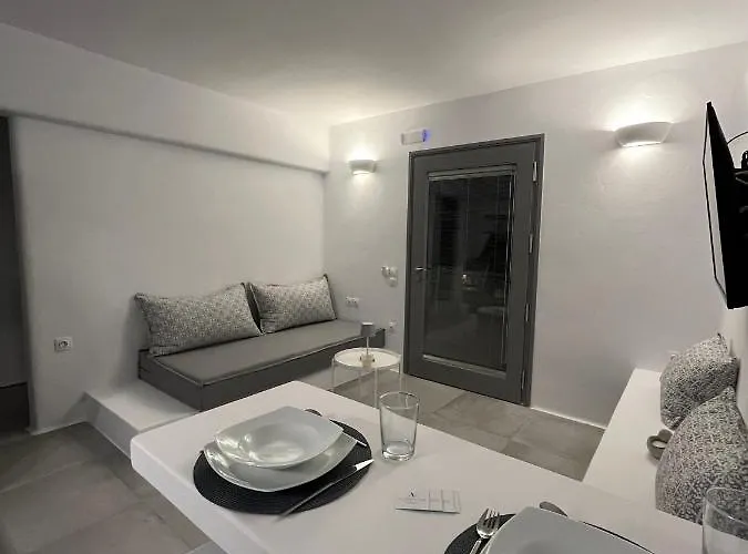 Apart Otel Alexander Drios