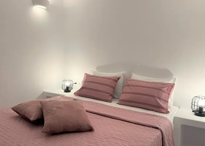 Alexander Apart Otel 4*