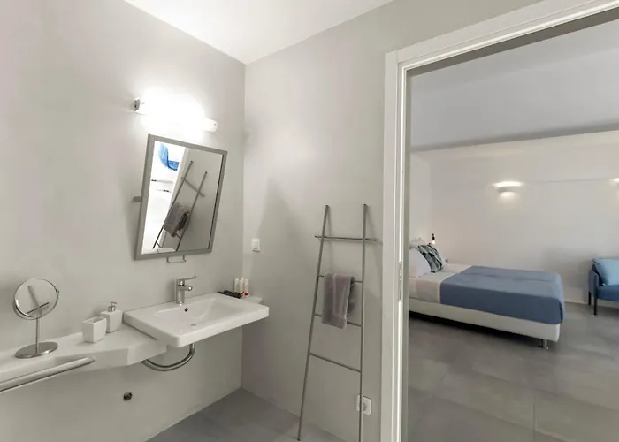 Apart Otel Alexander 4*