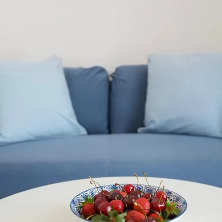 Alexander Aparthotel 4*