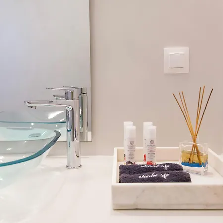 Aparthotel Alexander 4*