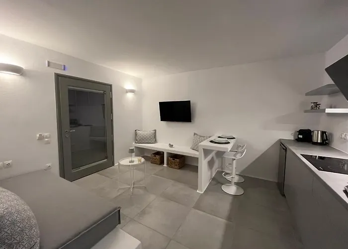 Aparthotel Alexander 4*